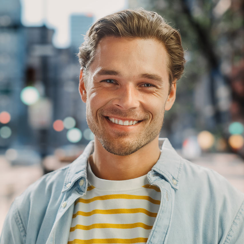 mann før etter gynekomasti